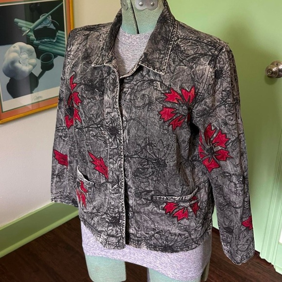 French Laundry Grey Acid Wash Denim Jacket with Embroidery and Patchwork Flowers - Picture 10 of 10